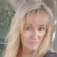 Linda Whitton