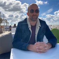 Gerard Van der Velden