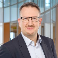 Dr. Thomas Nebel