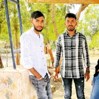 Nik Ahir