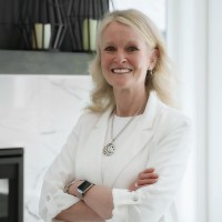 Heidi Bartos