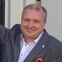 Ralf van Holt