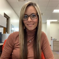 Julie Curtze, Ea