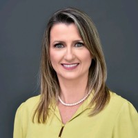 Raquel M. Coser De Oliveira