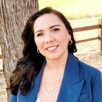 Liza Larue, Edd.