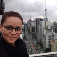 Daniele Debora de Souza