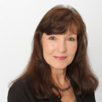 Yvonne Clark, Aams