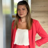 Julie Alcaïde
