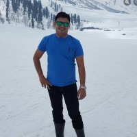Dr. Prakash Shelat