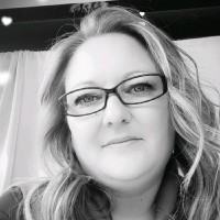 Suzy Hauskins