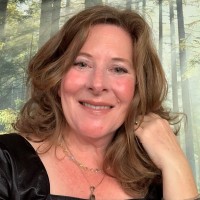 Leslie Green