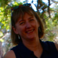 Elaine Carr
