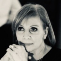 Nunzia Barral