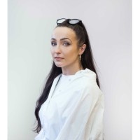 Olivia L Telford