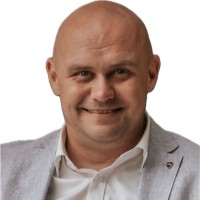 Born Veenstra