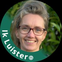 Myriam Vandenbroucke (she/her)