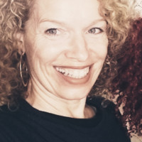 Angela Turner