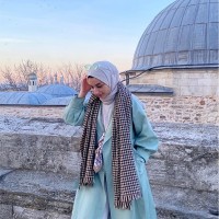 Gökce Nur Mollahüseyinoğlu