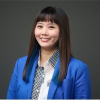 Eva Huang, Cta