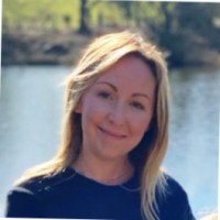 Vicki Robson