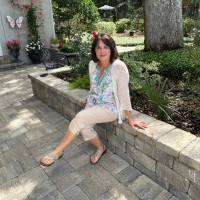 Sheri Schmikl