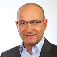 Daniel Knecht