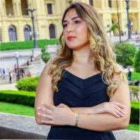 Laura Qúeren Goncalves Lins