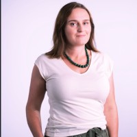Tinne De Beckker