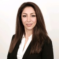Maryam Afshar, BBM,BComm