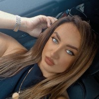 Mimoza Kola