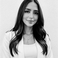 Elizabeth Michel Llanos Castañeda