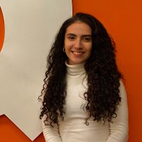 Ana Luiza Barbuto Ferreira