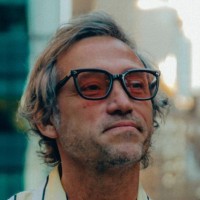 Cesar Agost Carreño