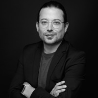 Patrick Brüns