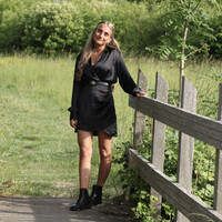 Emely De Wit