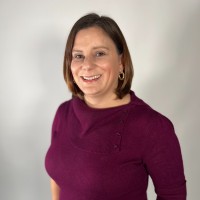 Jennifer Higgins, Cris