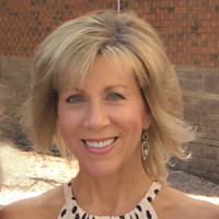 Vicki Lowe