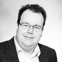 Alexander Faust