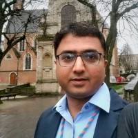 Dr. Dharmesh Shah