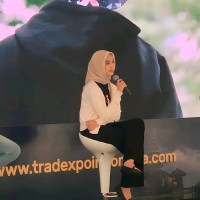 Venny Anggraini Putri