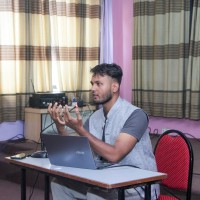 Aashish Jha