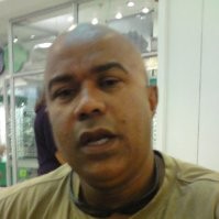 Gavin F Murray