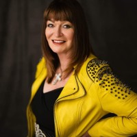 Brenda Gill