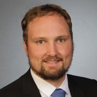 Dr. Florian Stahl