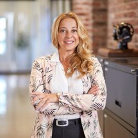 Julie Gravel