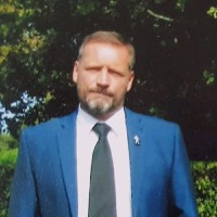 Simon Graves