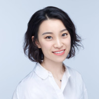 靳晴笑