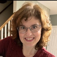 Lynda P M.