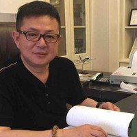李卫东