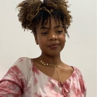 Ana Caroline Salvador 🏳️🌈